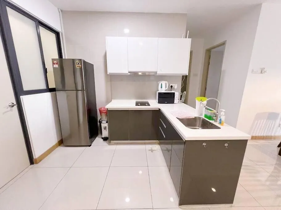Promo Connected Train 3 Bedrooms - Above Mall 25 Kuala Lumpur 0*,  Ma­lay­sia